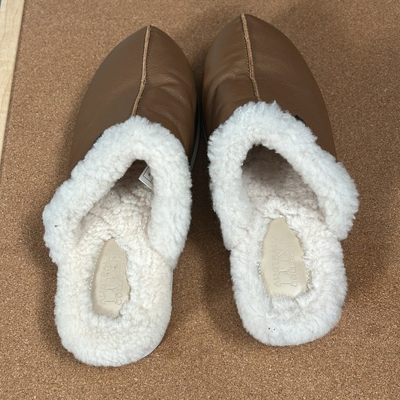 AUSTRALIA LUXE COLLECTIVE Supper Beva Leather Slippers - Women’s Size 8 - Picture 3 of 16